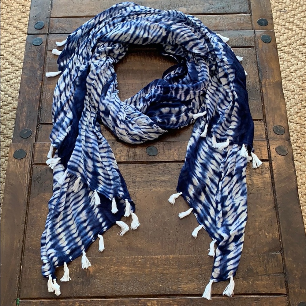 Tie die scarf/wrap/sarong with fringe